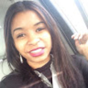 Meet your Posher, Deandra